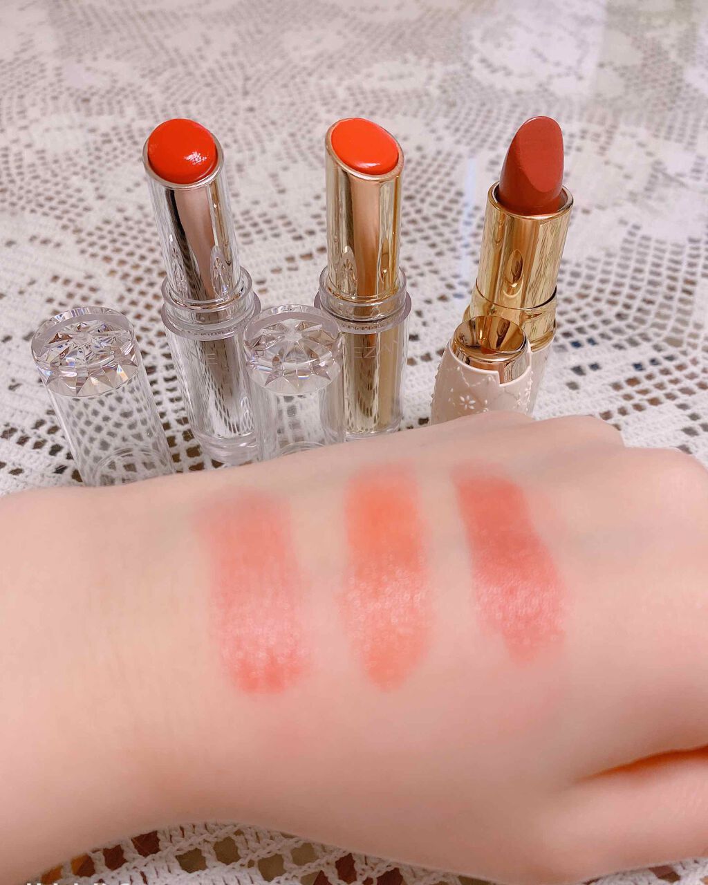 ラスティンググロスリップ/CEZANNE/口紅を使ったクチコミ(2枚目)