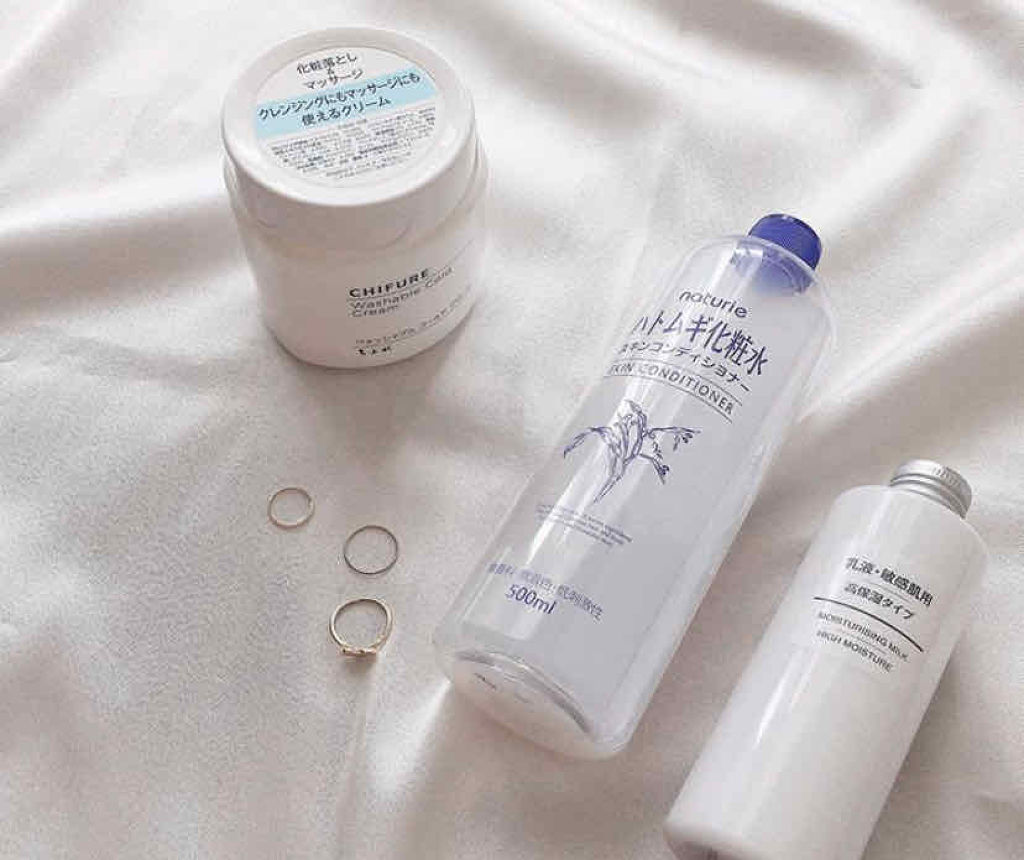 ハトムギ化粧水(ナチュリエ スキンコンディショナー R )/ナチュリエ/化粧水を使ったクチコミ（1枚目）