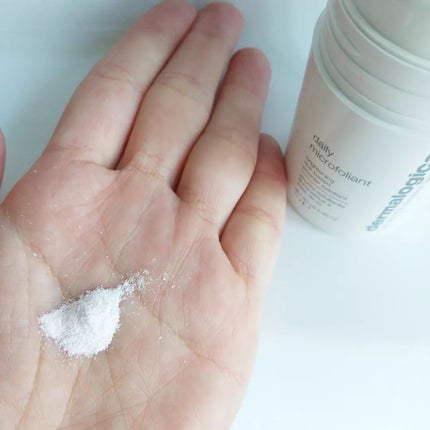 デイリーマイクロフォリエント/ダーマロジカ/洗顔パウダーを使ったクチコミ(3枚目)