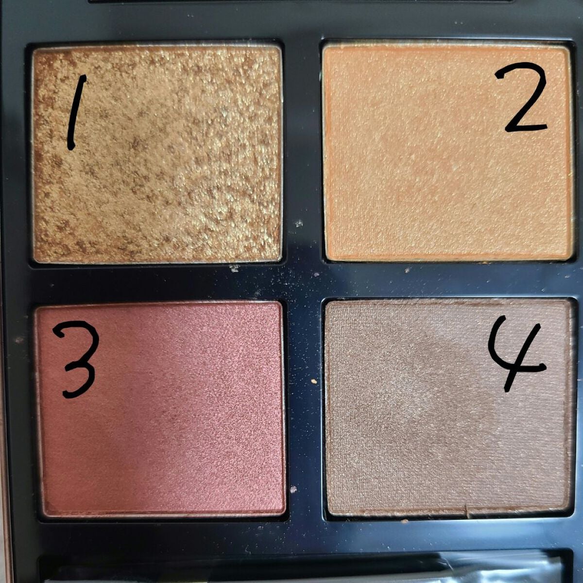 アイ カラー クォード/TOM FORD BEAUTY/アイシャドウパレットを使ったクチコミ(2枚目)
