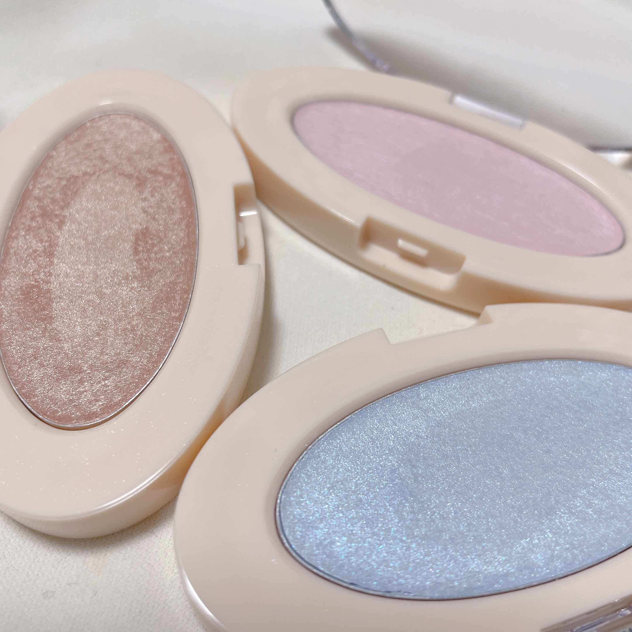 ドリームビームハイライター/Laka/パウダーハイライトを使ったクチコミ（2枚目）