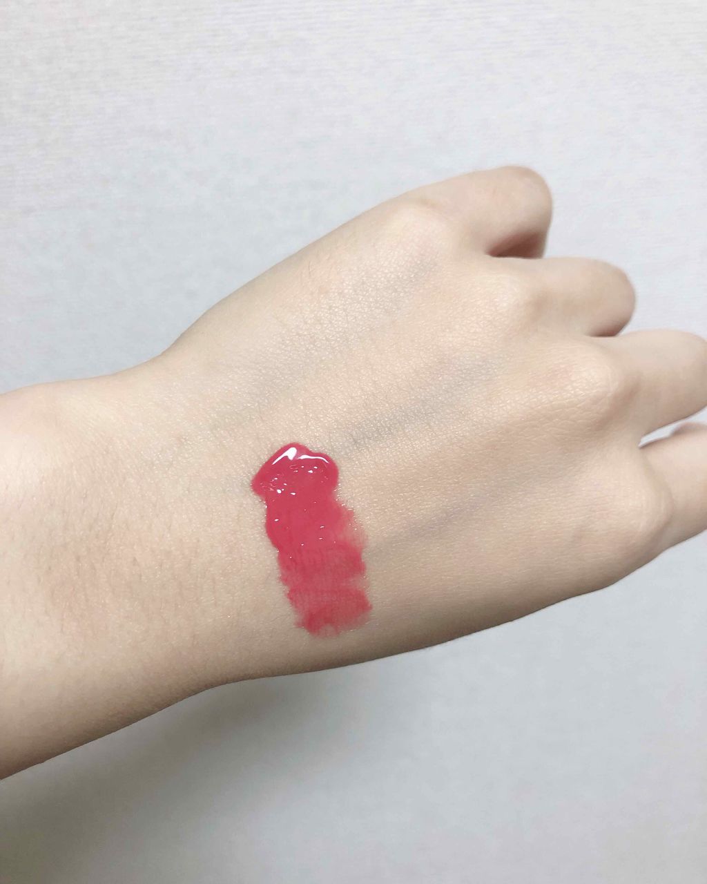 トーン ペタル エッセンス カラー バター/to/one/リップグロスを使ったクチコミ(3枚目)