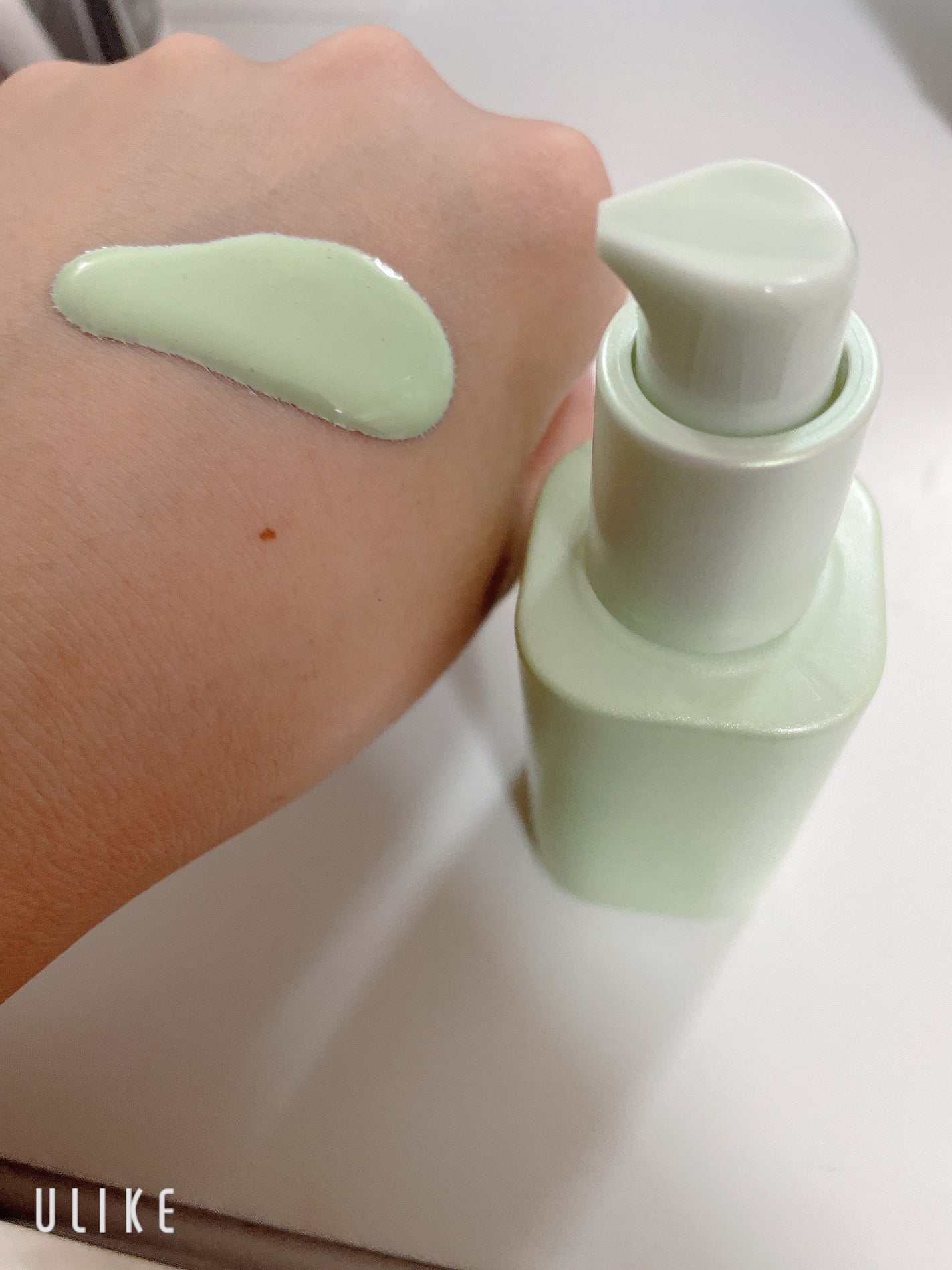 マスクフィットトーンアップエッセンス/TIRTIR(ティルティル)/化粧下地を使ったクチコミ(3枚目)