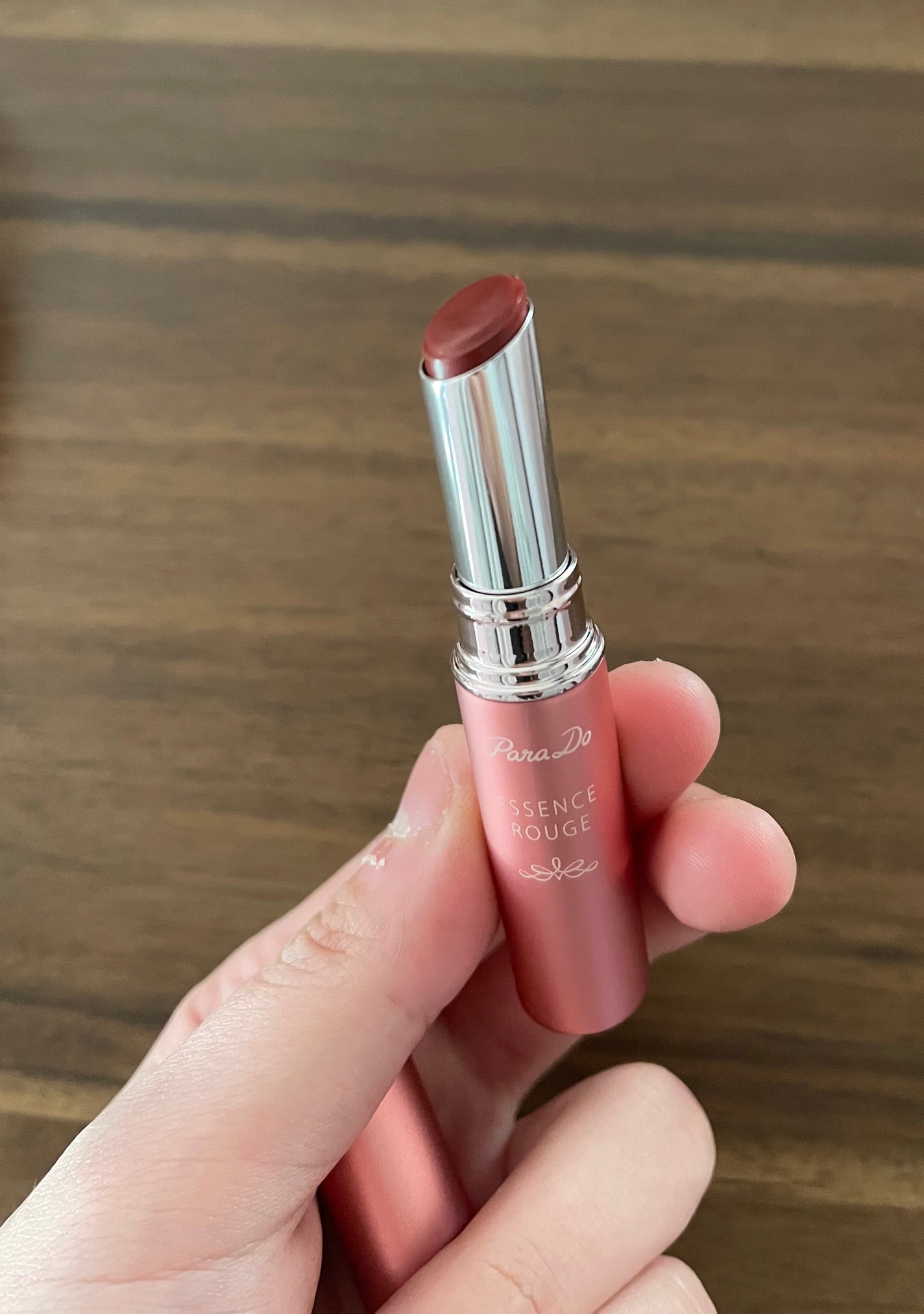 エッセンスルージュS/パラドゥ/口紅を使ったクチコミ(2枚目)