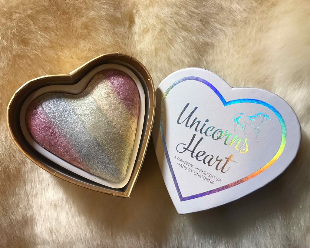 ハートハイライター ユニコーンハート/MAKEUP REVOLUTION/パウダーハイライトを使ったクチコミ(1枚目)