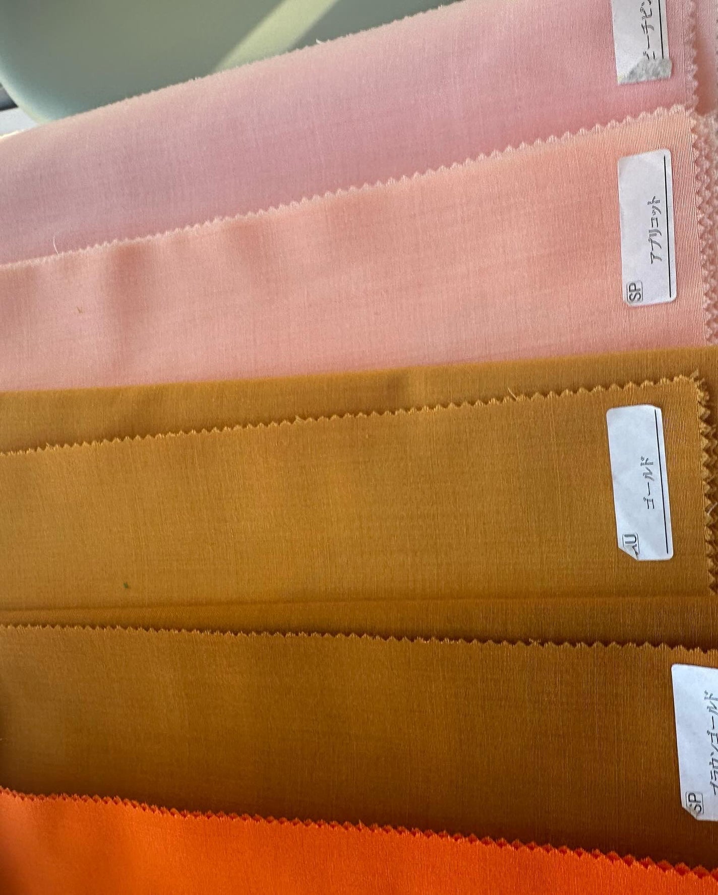 まるみ♡ on LIPS 「パーソナルカラー診断を受けてきたお話。12月初旬に、ずっとずっ..」(3枚目)