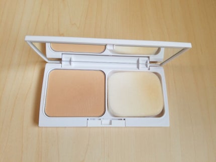 TOUT VERT ミネラルパウダリーファンデーションのクチコミ「
TOUT VERT
ミネラルパウダリーファンデーション
ライトオークル
初めてのミネラ.....」(2枚目)