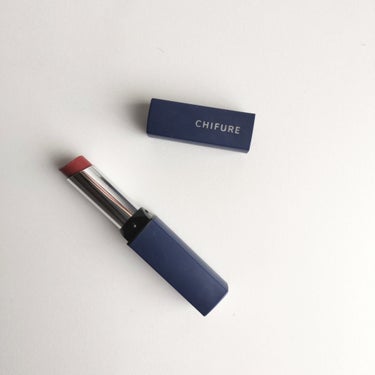 ちふれ
リップスティック Y744ブラウン系パール

赤みのあるブラウン💄
派手すぎず馴染みやすい色。
スルスルと塗りやすい！
ややマットで乾燥した唇だと
余計に乾燥が目立ってしまった😵
リップクリームでの保湿は大事！

#ちふれ
#リップスティック Y744ブラウン系パール
の画像 その0