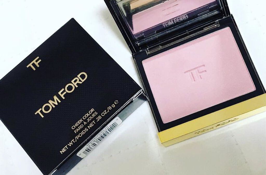 チーク カラー 07 グラテュイタス/TOM FORD BEAUTY/パウダーチークを使ったクチコミ（1枚目）