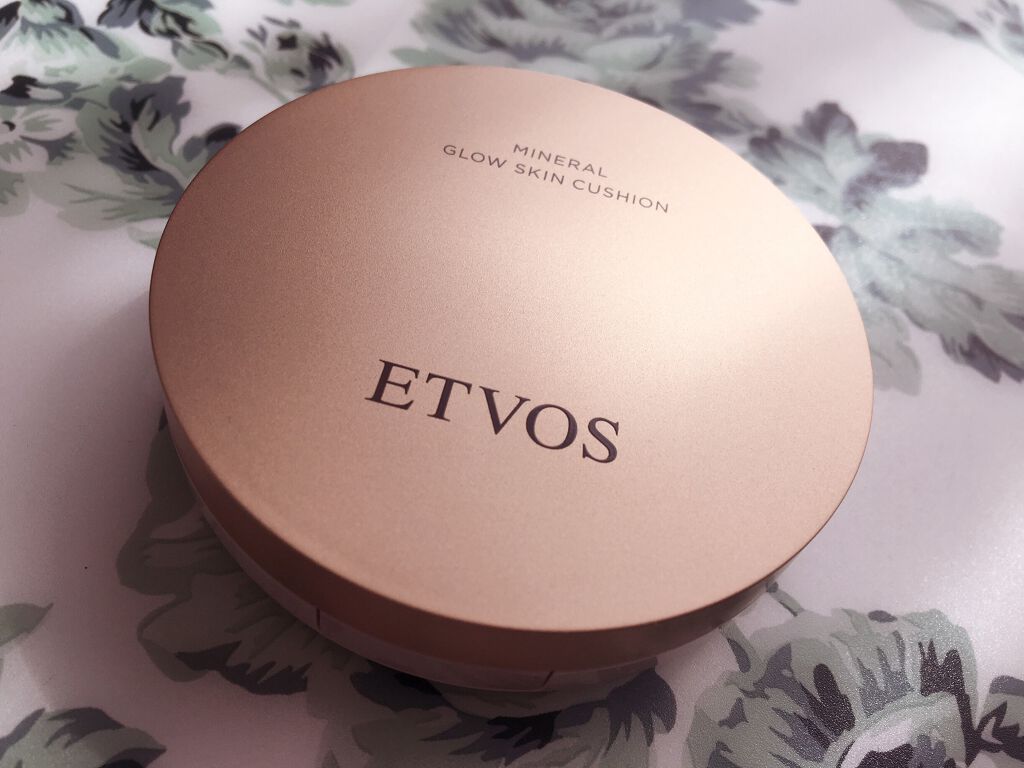 ミネラルグロウスキンクッション/エトヴォス/クッションファンデーションを使ったクチコミ（1枚目）