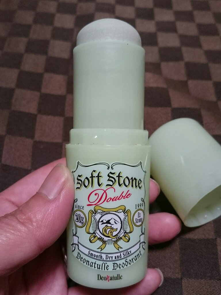 薬用ソフトストーンＷ ”カラーコントロール”/デオナチュレ/デオドラント・制汗剤を使ったクチコミ（1枚目）