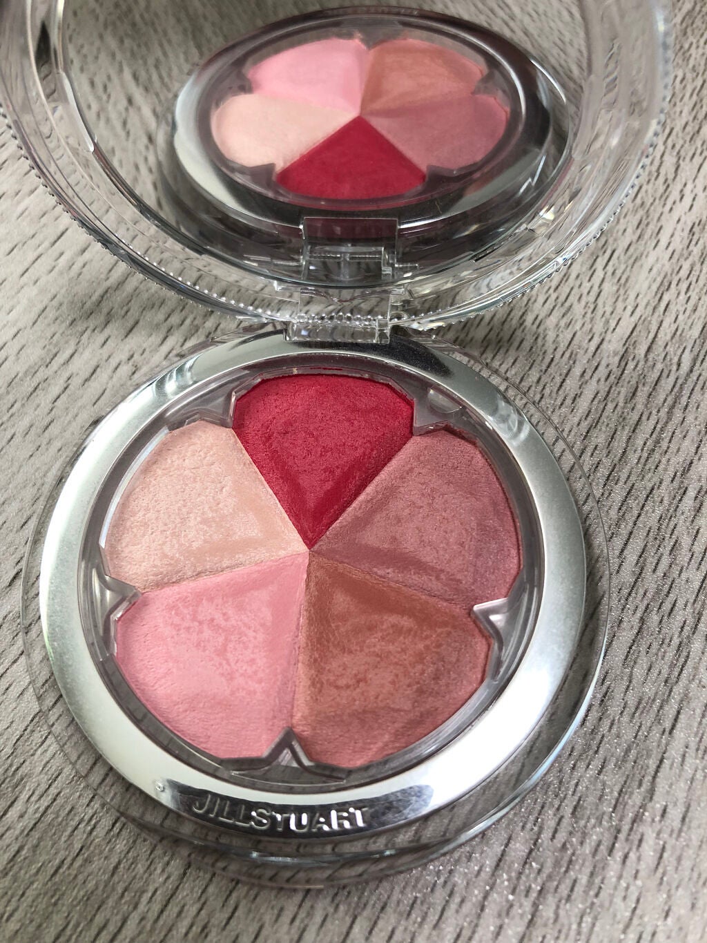ジルスチュアート ブルーム ミックスブラッシュ コンパクト/JILL STUART/パウダーチークを使ったクチコミ(2枚目)