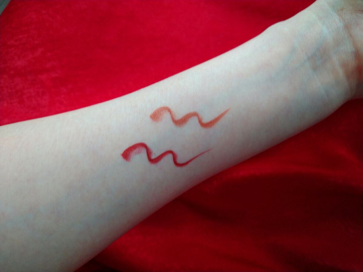 スキルレスライナー/LUMIURGLAS/リキッドアイライナーを使ったクチコミ(3枚目)