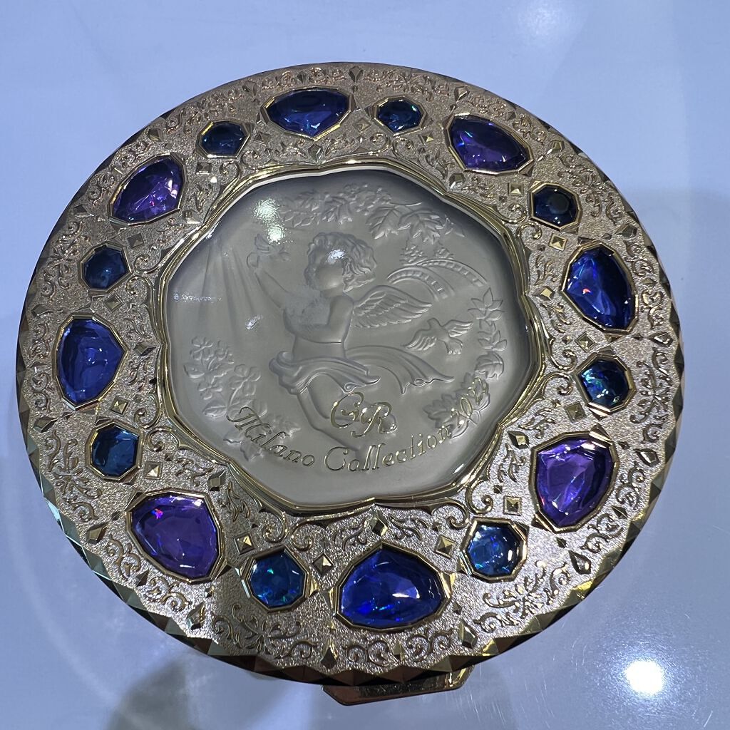 フェースアップパウダー ２０２２/ミラノコレクション/プレストパウダーを使ったクチコミ（1枚目）