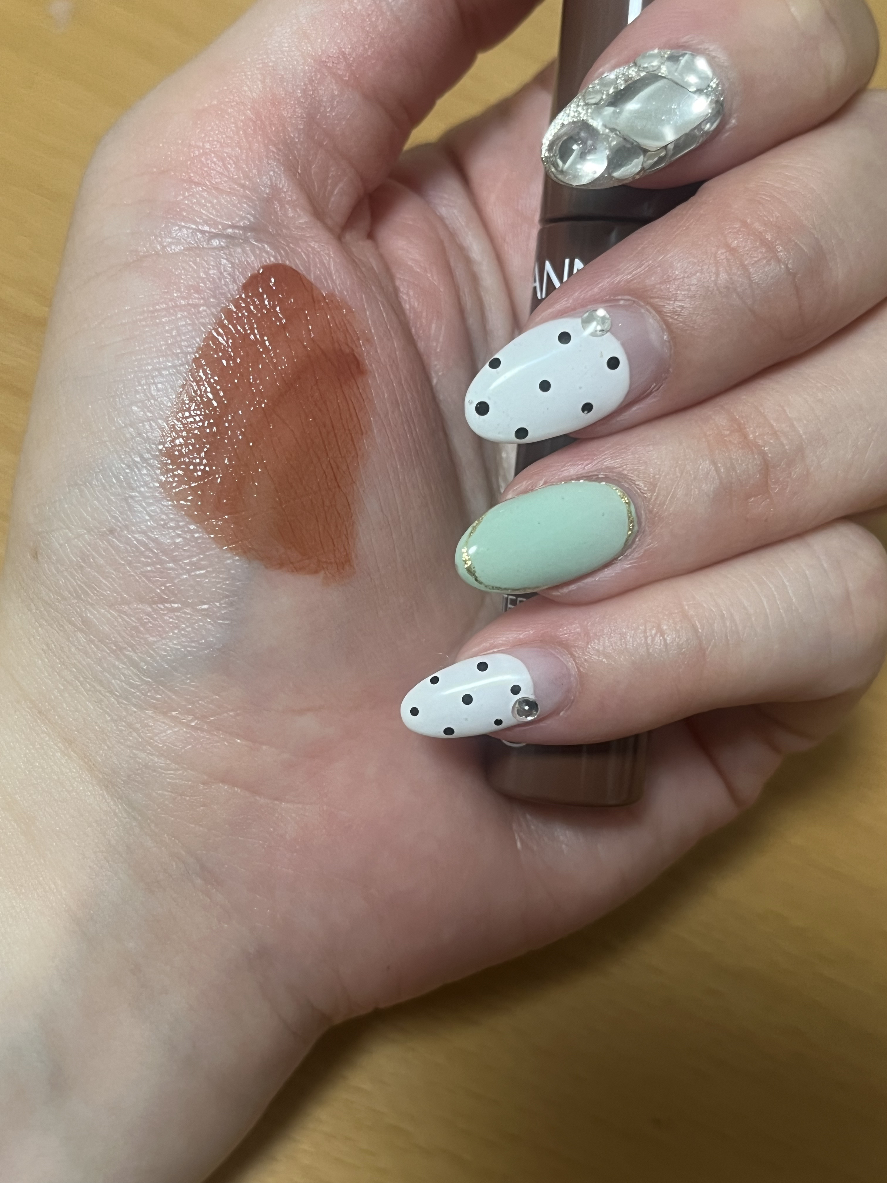 ウォータリーティントリップ/CEZANNE/リップティントを使ったクチコミ（3枚目）