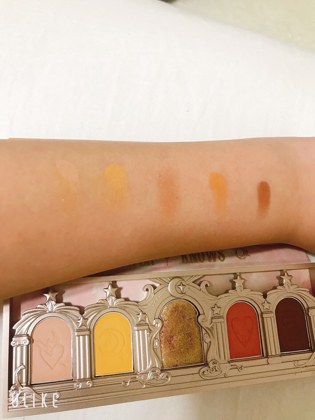 ローズユニコーンシリーズ アイシャドウパレット ワンダリングポエット(吟遊詩人)/FlowerKnows/アイシャドウパレットを使ったクチコミ（2枚目）