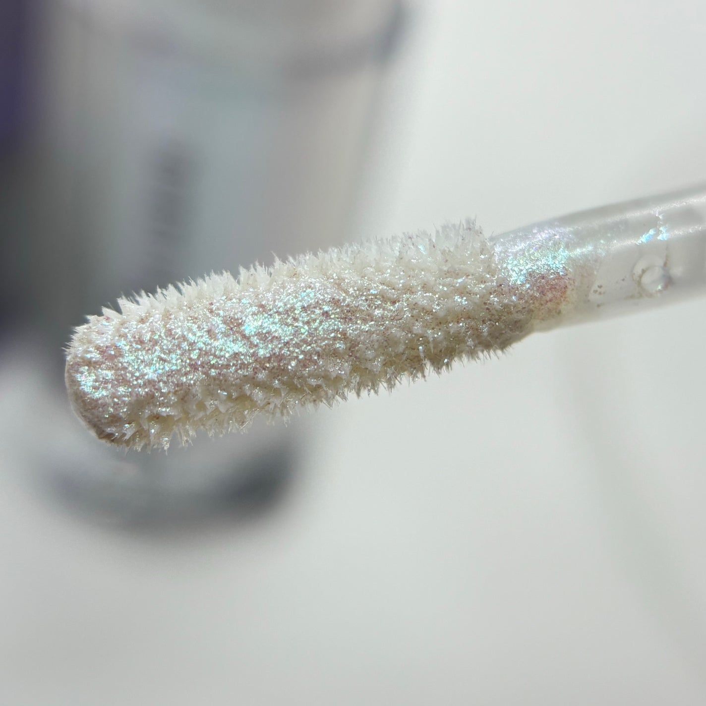 ダズルシャドウ リキッド/M・A・C/リキッドアイシャドウを使ったクチコミ(3枚目)