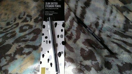 スリムスケッチアイブロウペンシル/U R GLAM/アイブロウペンシルを使ったクチコミ(1枚目)