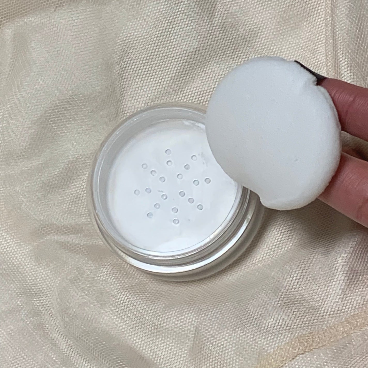 ZEESEA 「ゼロ」粉感皮脂コントロールルースパウダー/ZEESEA/ルースパウダーを使ったクチコミ(2枚目)