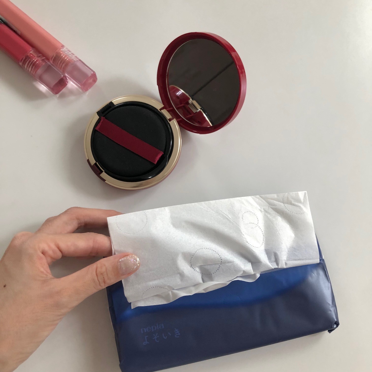 ネピア よそいき保湿ティシュのクチコミ「王子ネピア株式会社さんにいただきました。

ネピアよそいき保湿 ソフトパックティシュポケットイ.....」（3枚目）