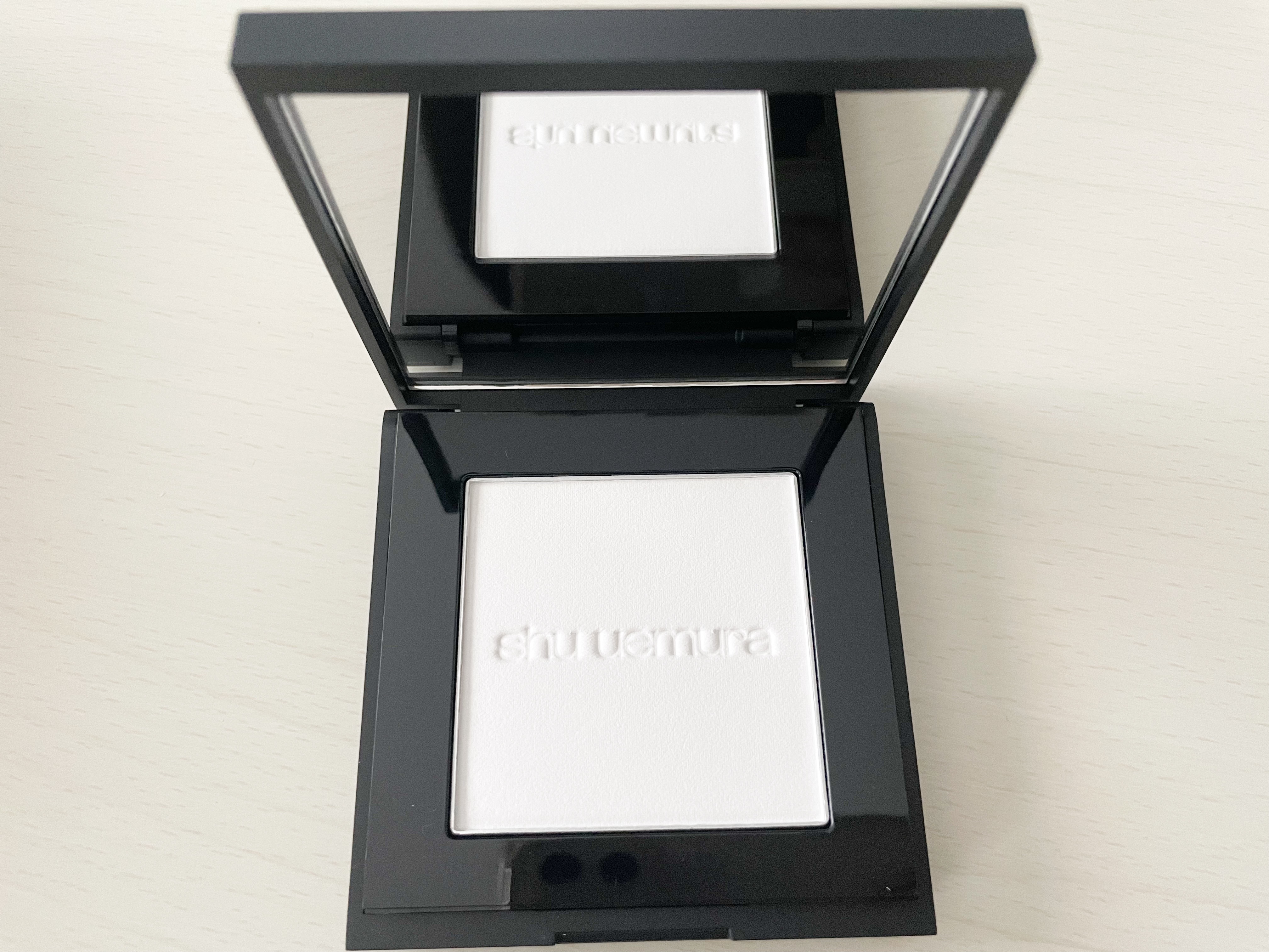 アンリミテッド washi ヴェール セッティング パウダー/shu uemura/プレストパウダーを使ったクチコミ（3枚目）