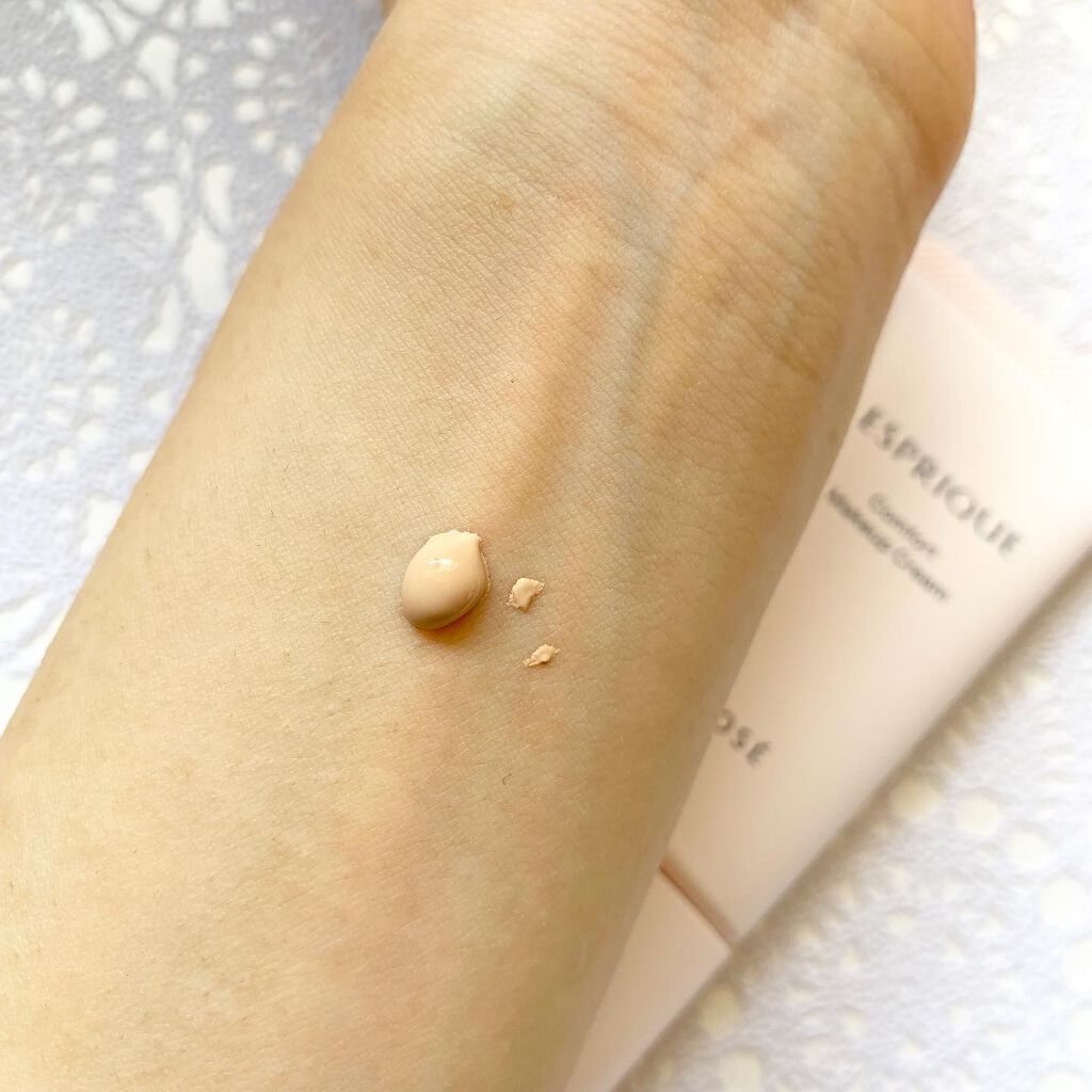 コンフォート メイククリーム〈色つき美容クリーム〉/ESPRIQUE/化粧下地を使ったクチコミ（2枚目）