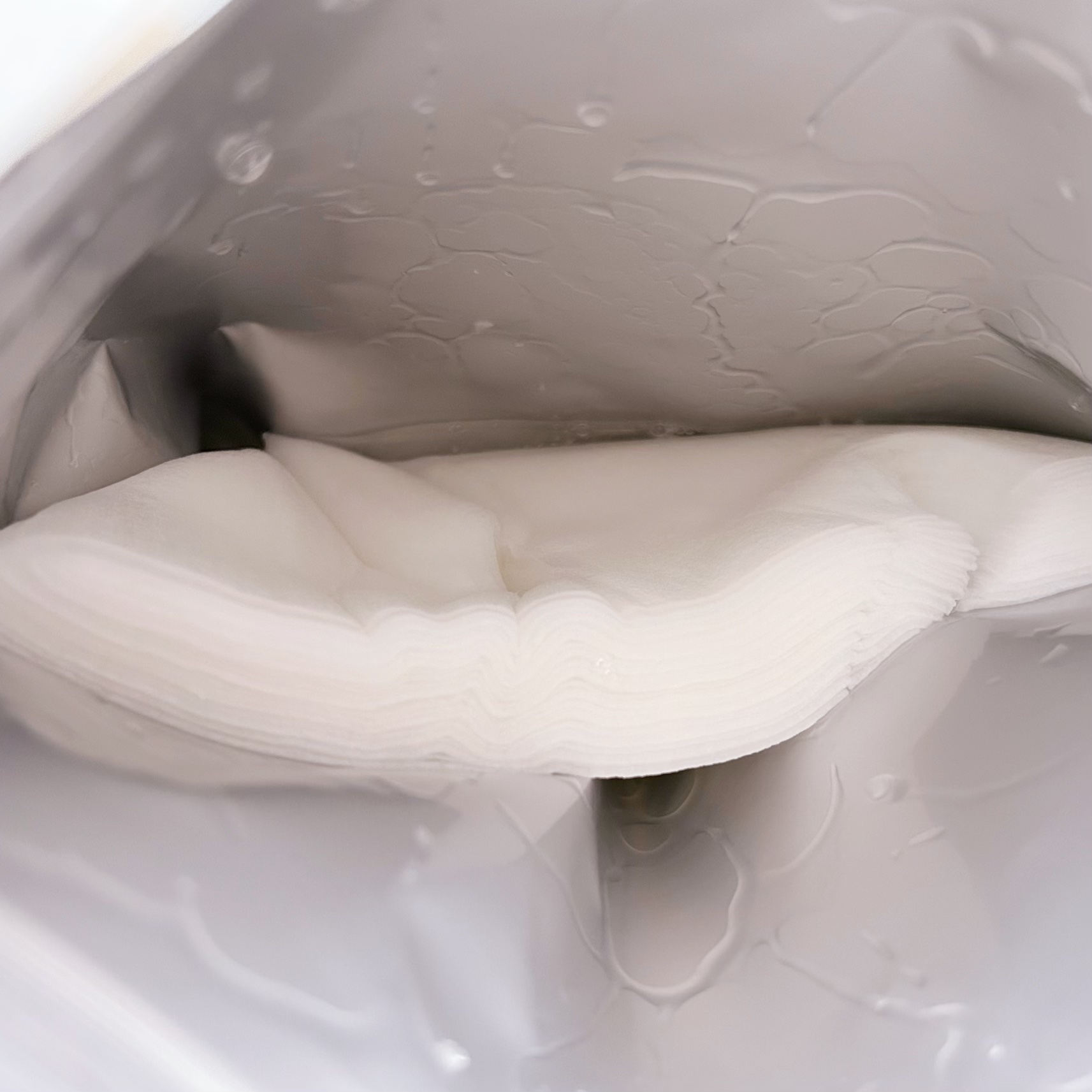 CICIBELLA シートマスク VC100＋レチノールのクチコミ「☑シートマスク
#CICIBELLA @cicibella_official .
#cicib.....」（3枚目）