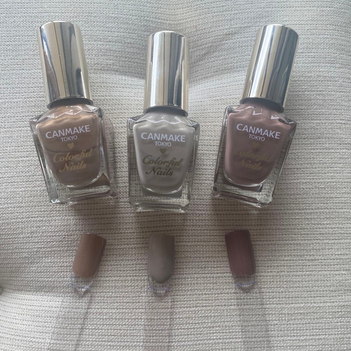 カラフルネイルズ/キャンメイク/マニキュアを使ったクチコミ(2枚目)