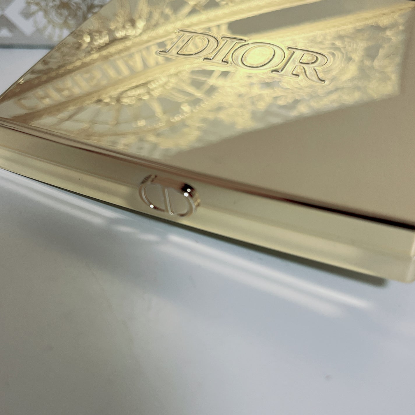 【旧】ディオールショウ サンク クルール(クリスマス コレクション 2024 限定品)/Dior/アイシャドウを使ったクチコミ(5枚目)