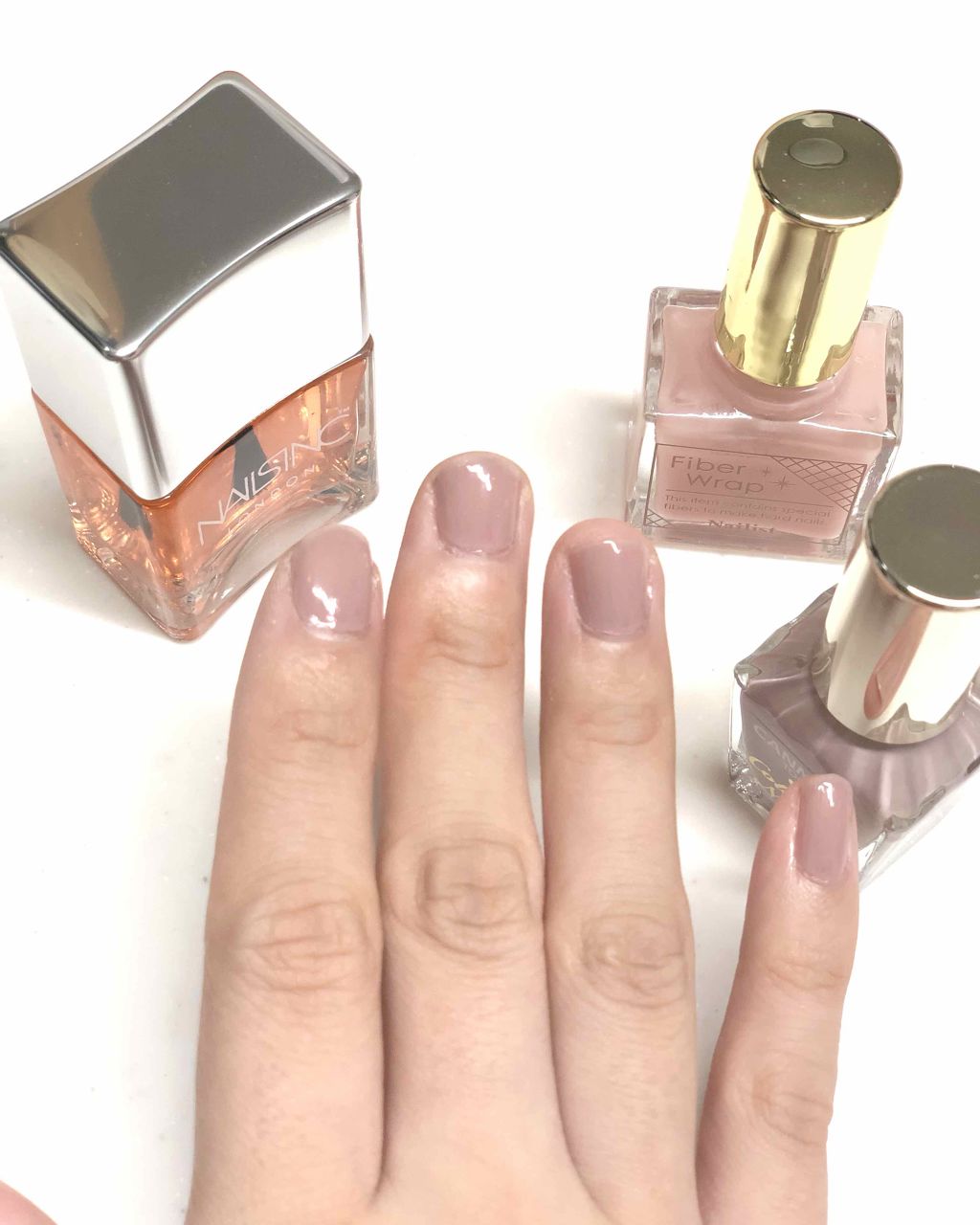 カラフルネイルズ/キャンメイク/マニキュアを使ったクチコミ(2枚目)