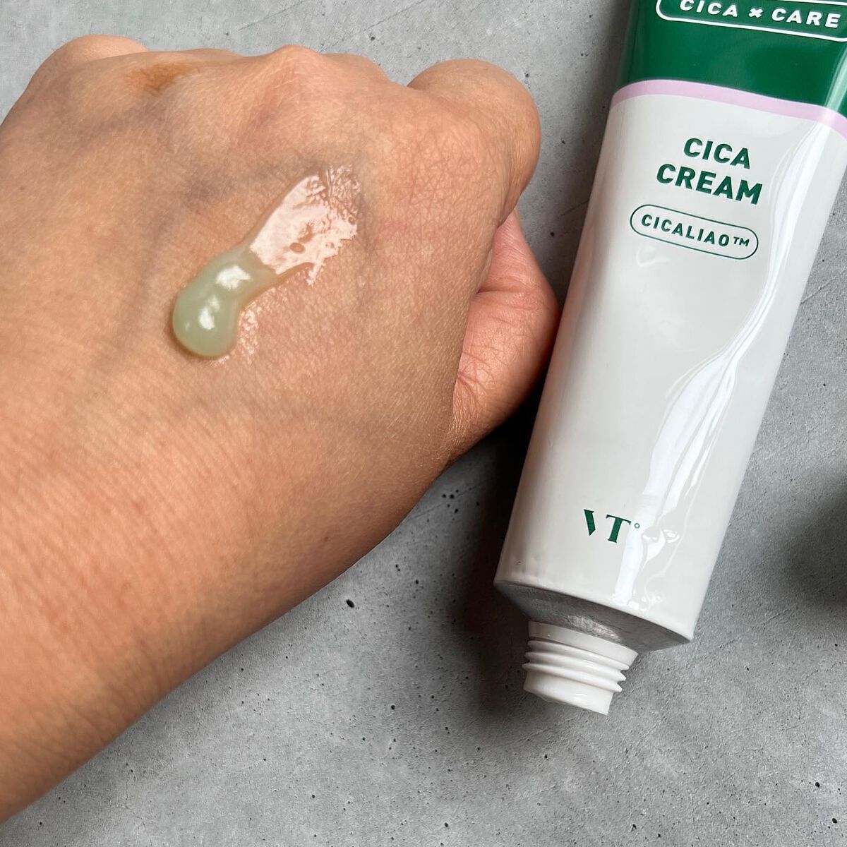 CICA クリーム/VT/フェイスクリームを使ったクチコミ（2枚目）