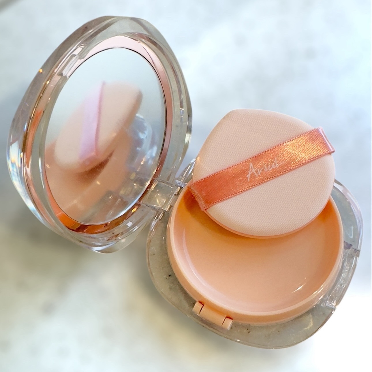 アリウル インクフェザーカバーラスティングクッション/Ariul/クッションファンデーションを使ったクチコミ（2枚目）