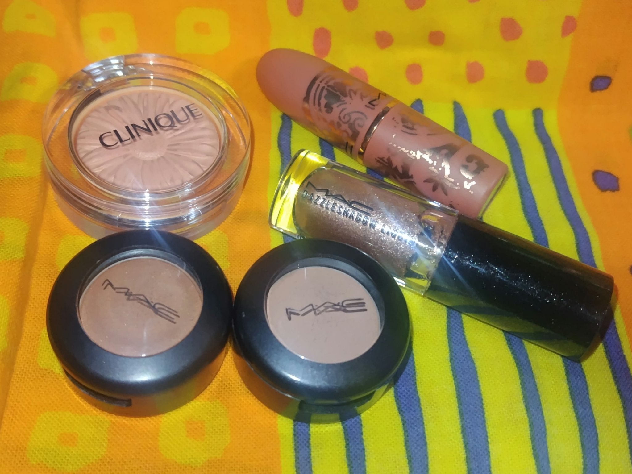 スモール アイシャドウ/M・A・C/単色アイシャドウを使ったクチコミ（1枚目）