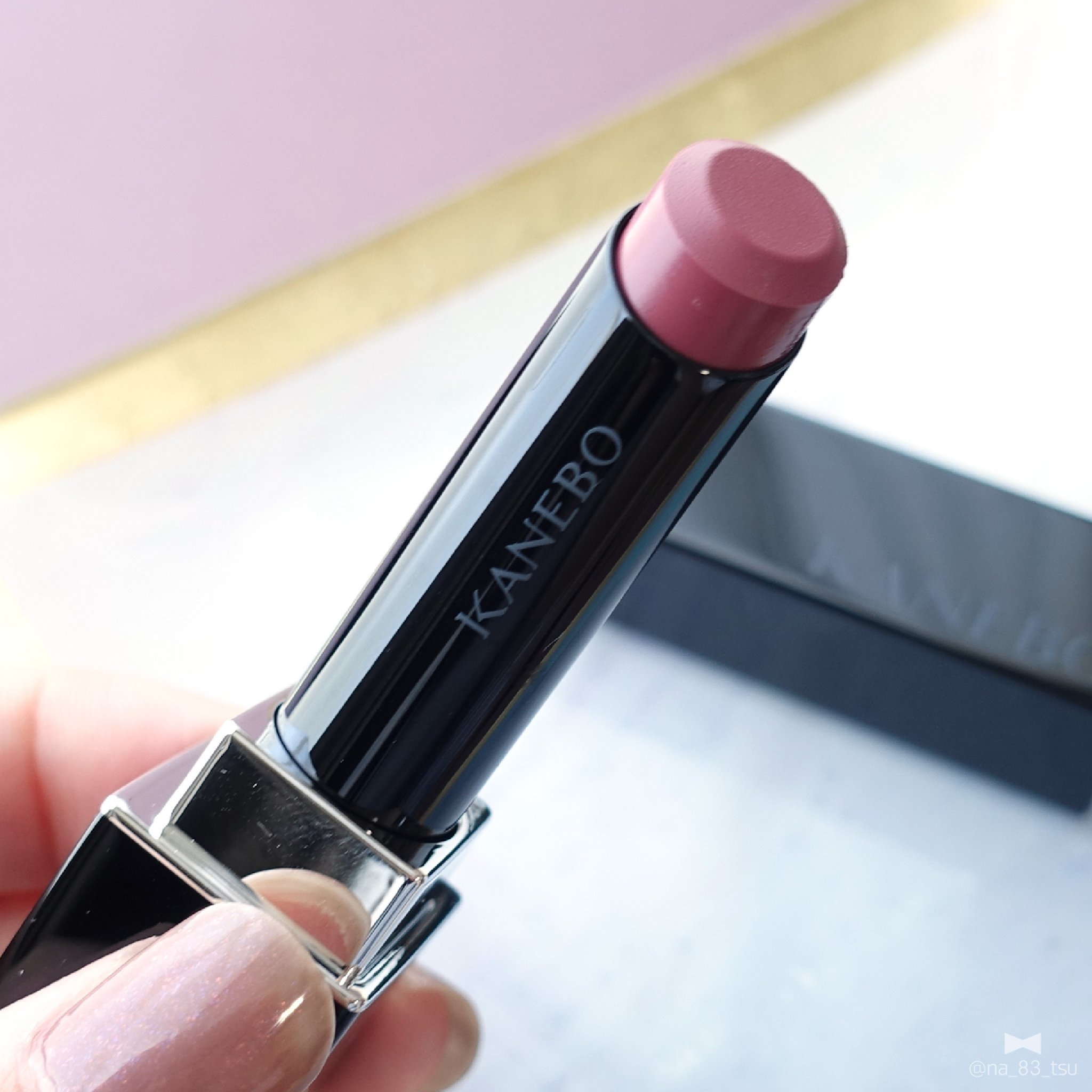 ルージュスターヴァイブラント/KANEBO/口紅を使ったクチコミ（3枚目）
