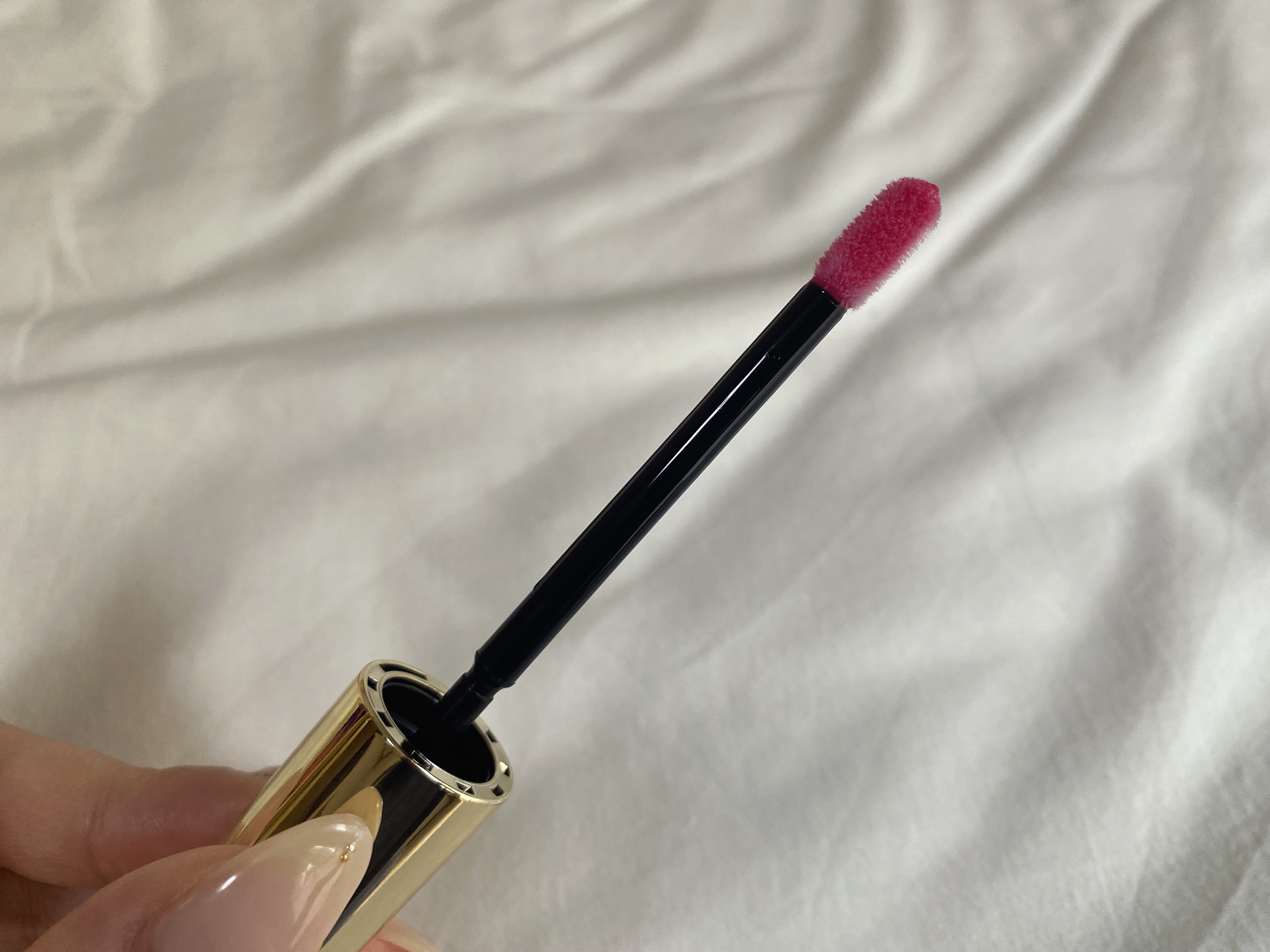 エレガンス ブリリアント ルージュ ビジュー/Elégance/リップグロスを使ったクチコミ（2枚目）