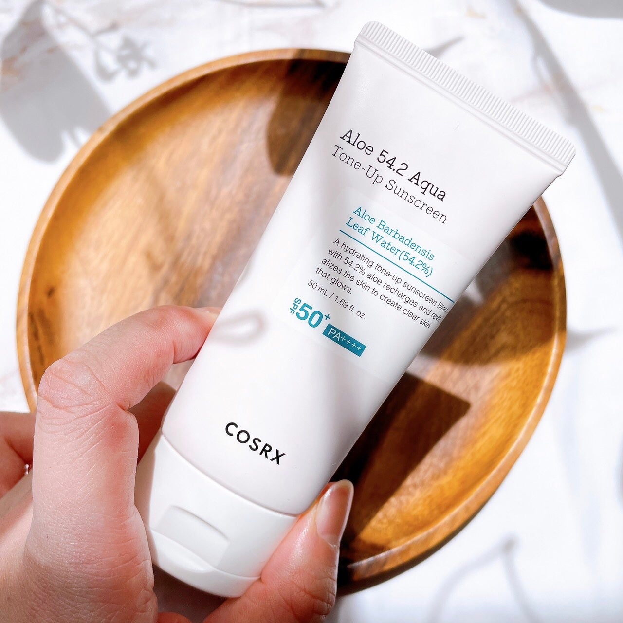 アロエ54.2アクアトーンアップUVクリーム SPF50+ PA++++/COSRX/日焼け止めクリームを使ったクチコミ(2枚目)