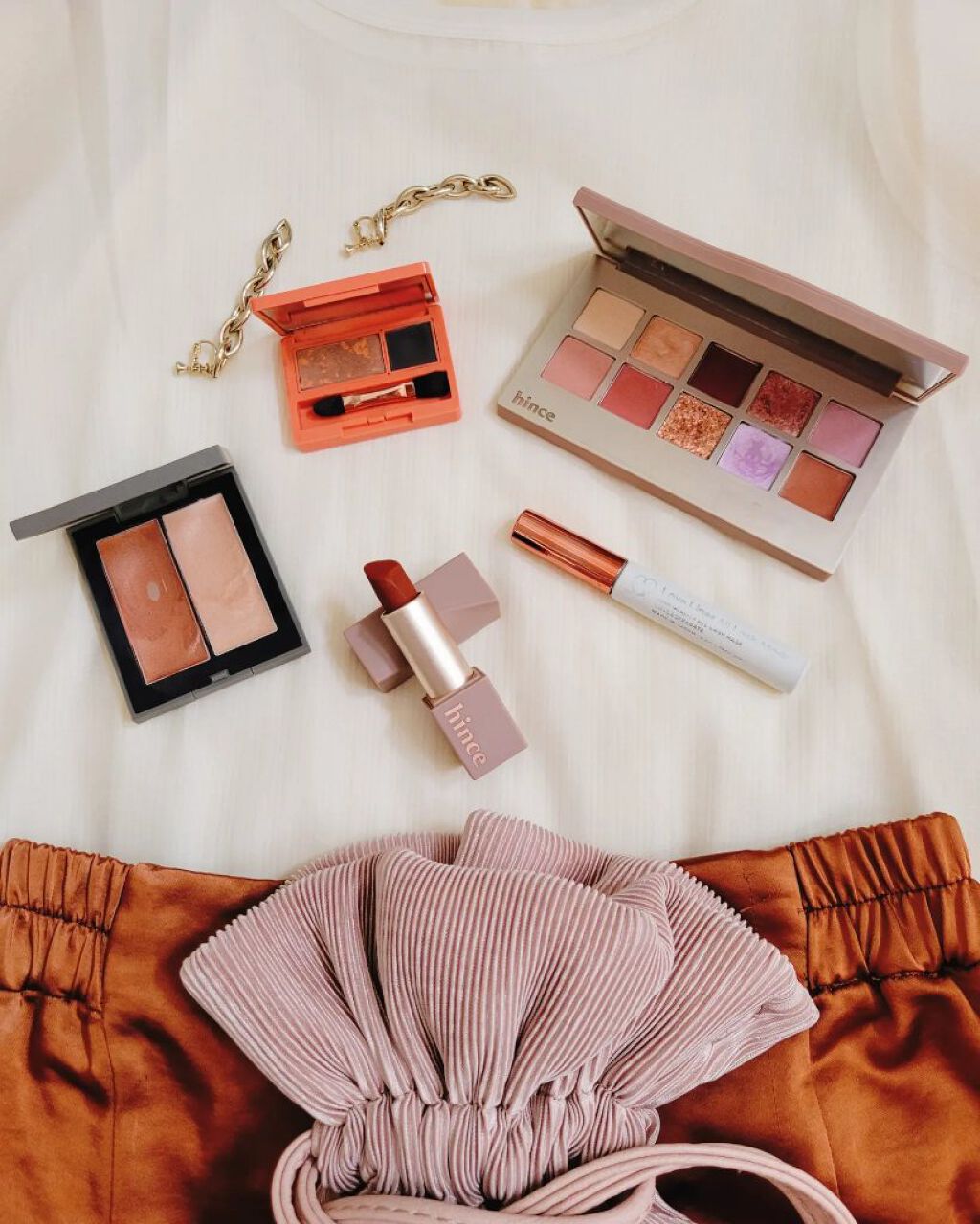 ニューデップスアイシャドウパレット/hince/アイシャドウパレットを使ったクチコミ（2枚目）