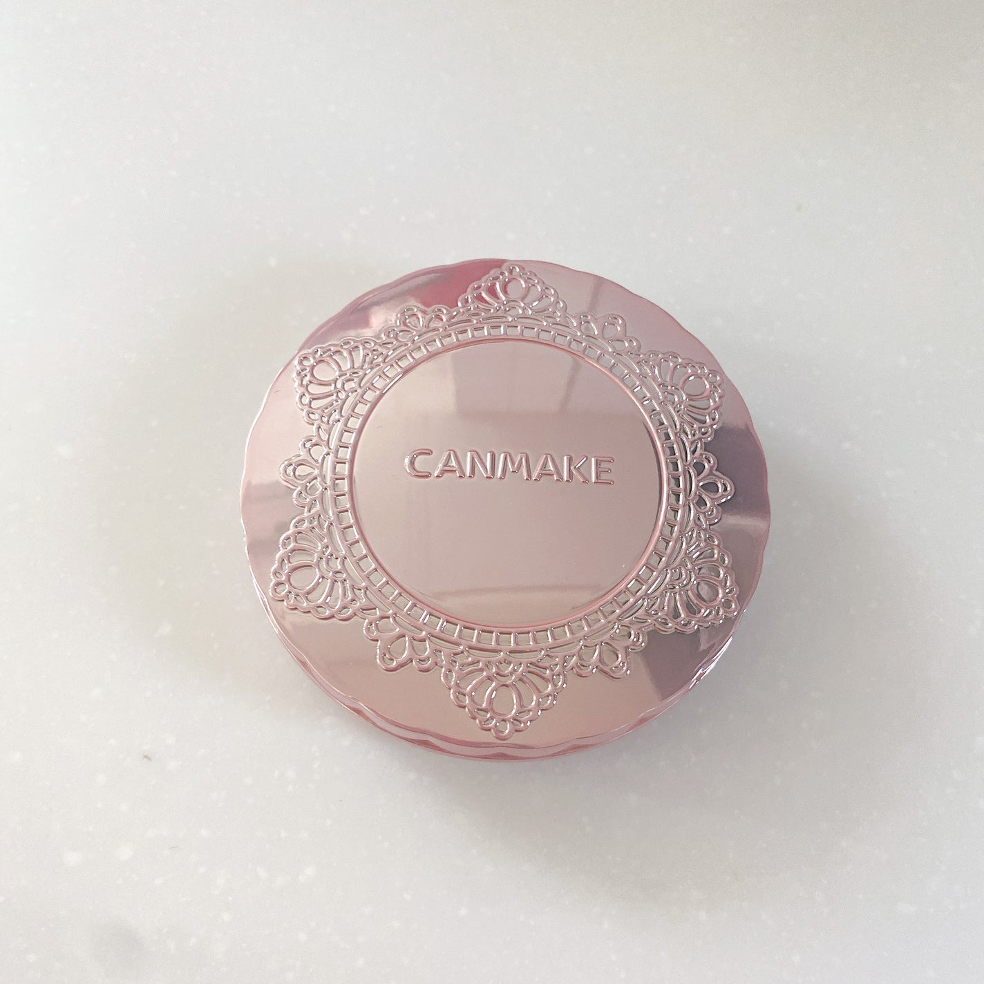 トランスペアレントフィニッシュパウダー/キャンメイク/プレストパウダーを使ったクチコミ(1枚目)