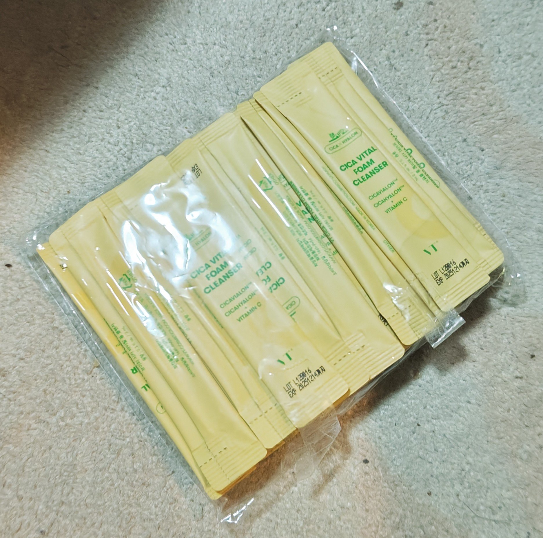 シカバイタル フォームクレンザー/VT/洗顔フォームを使ったクチコミ（1枚目）