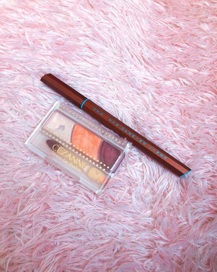 EYE OPENING LINER/UZU BY FLOWFUSHI/リキッドアイライナーを使ったクチコミ(3枚目)