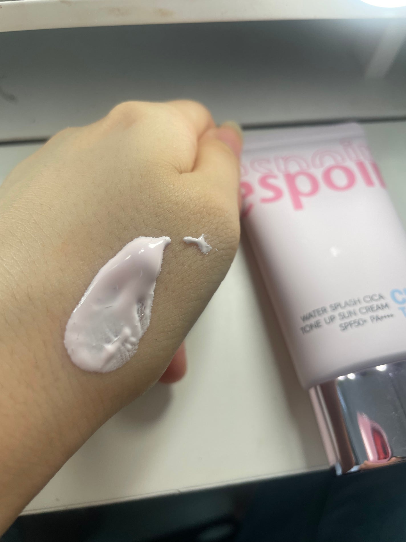 ウォータースプラッシュシカトーンアップクリーム/espoir/化粧下地を使ったクチコミ(2枚目)