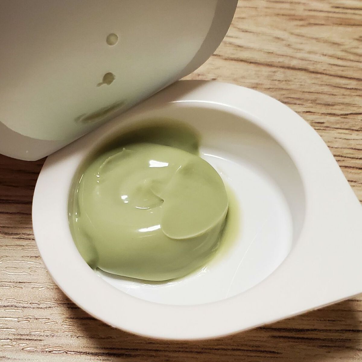 Marine Care Eye Cream /heimish/アイケア・アイクリームを使ったクチコミ（2枚目）