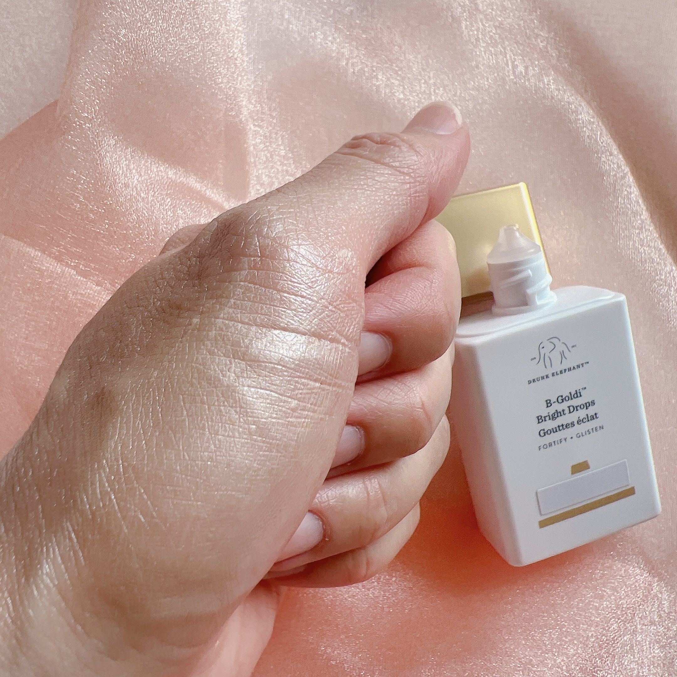 ビーゴールディ ブライト ドロップス/Drunk Elephant/美容液を使ったクチコミ（2枚目）