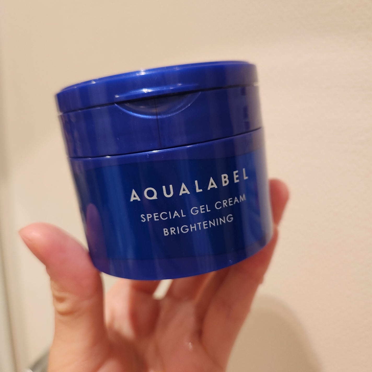 スペシャルジェルクリームA (ホワイト)(医薬部外品)/アクアレーベル/オールインワン化粧品を使ったクチコミ(1枚目)