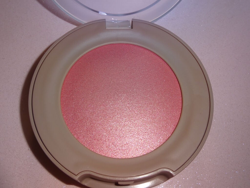 トゥルーディメンショングロウチーク/hince/パウダーチークを使ったクチコミ(3枚目)