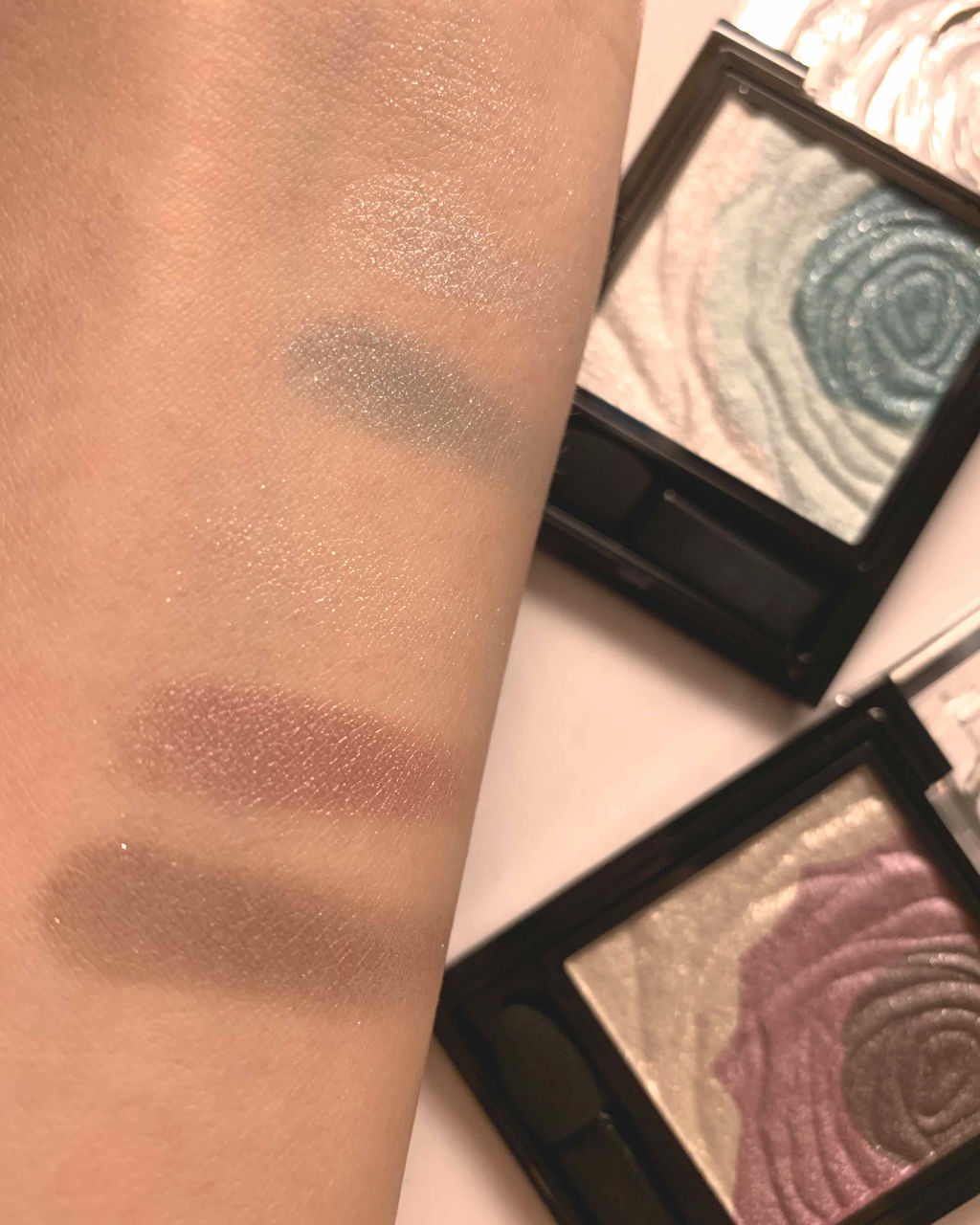 アイシーローズシャドウ/KATE/アイシャドウパレットを使ったクチコミ（3枚目）