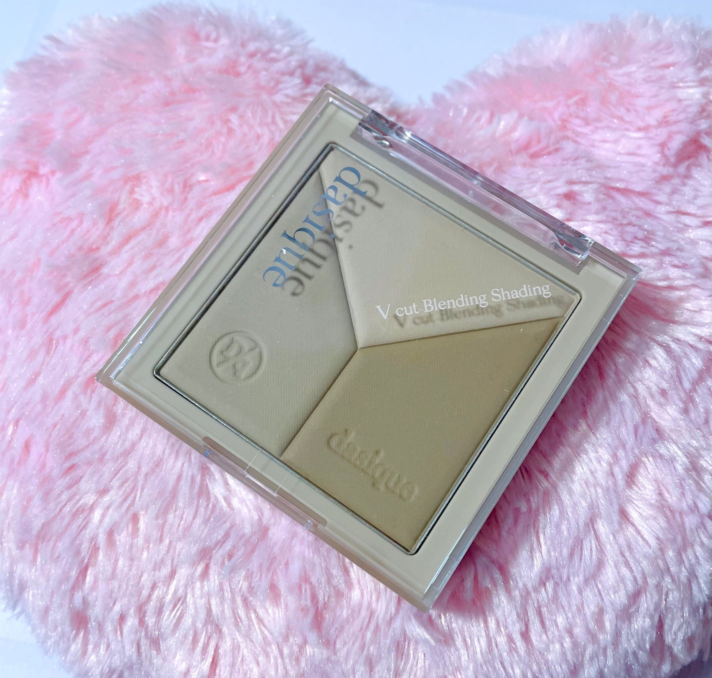 Vカットブレンディングシェーディング/dasique/シェーディングを使ったクチコミ(4枚目)