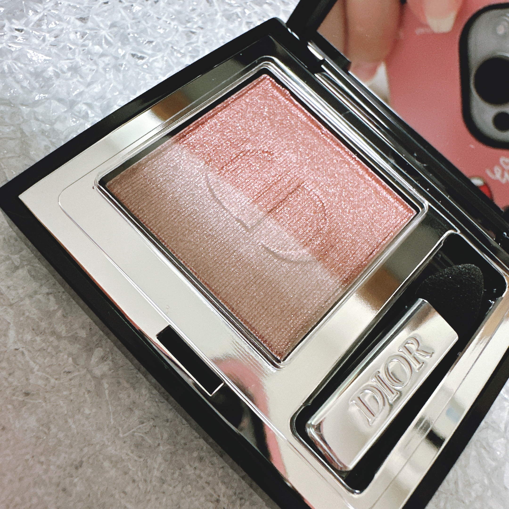 ディオールショウ モノ クルール 755 ローズ チュール/Dior/アイシャドウを使ったクチコミ（2枚目）