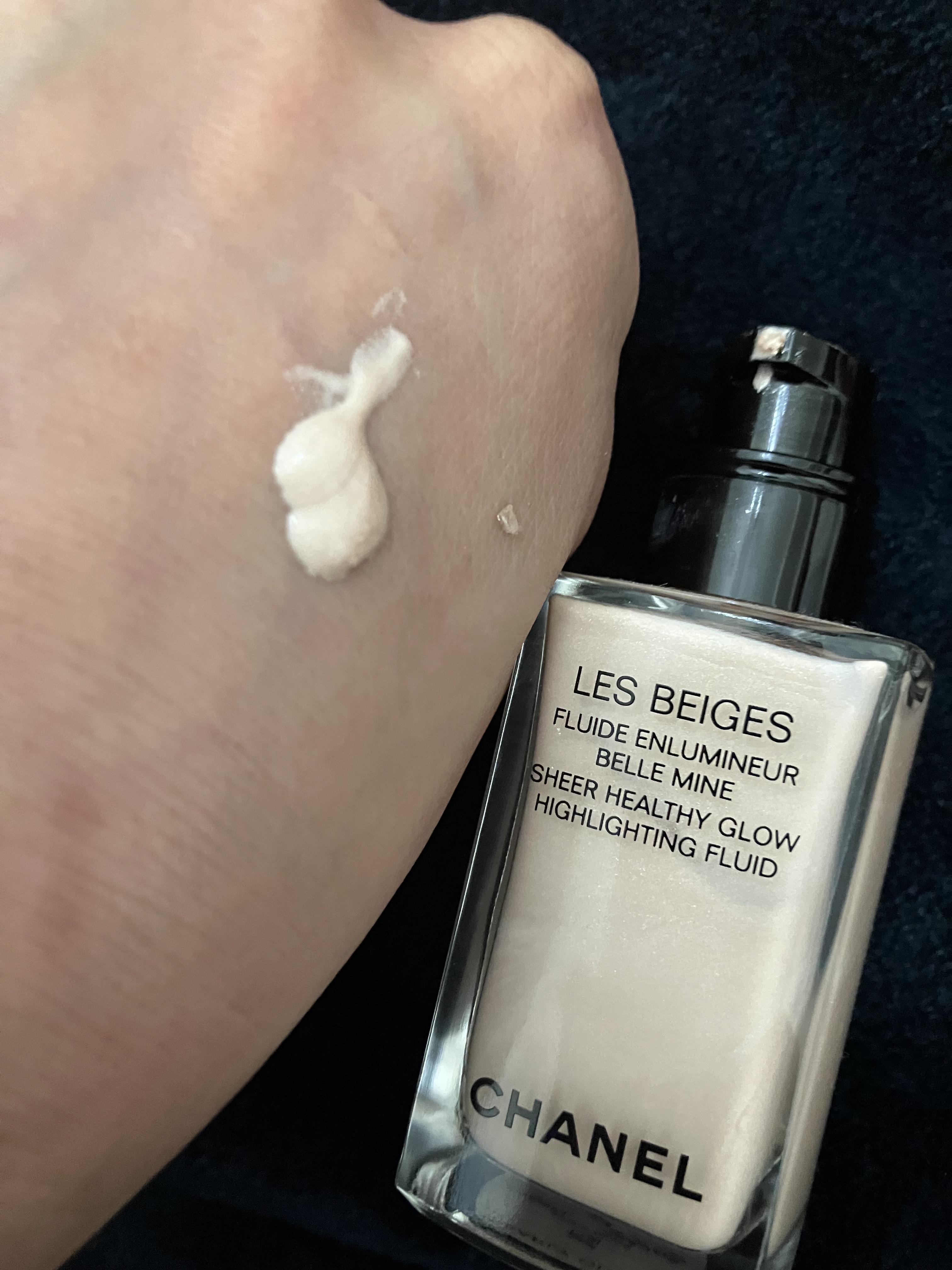 CHANEL レ ベージュ フリュイド アンルミネール ベル ミンのクチコミ「CHANEL
レ ベージュ フリュイド アンルミネール ベル ミン


シャネルのハイライター.....」（2枚目）