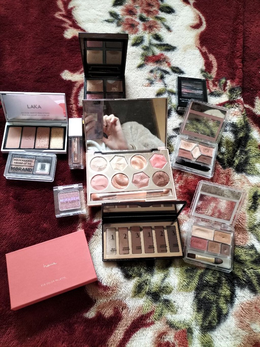 グリッタースプリンクルアイズ 04 カシスアフタヌーン/MIRAGEM/グリッターを使ったクチコミ（2枚目）